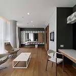 Szálloda Maritim Plaza 5*