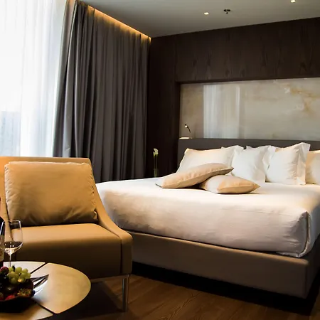 Maritim Plaza 호텔