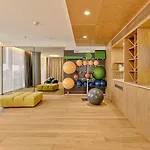 Ξενοδοχείο Maritim Plaza 5*