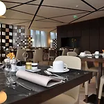 Maritim Plaza 5* Τίρανα
