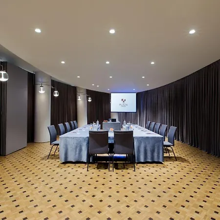 Hotel Maritim Plaza Tirana