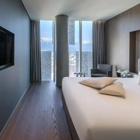 Maritim Plaza 5* Tiran