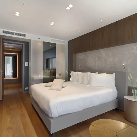 Otel Maritim Plaza Tiran