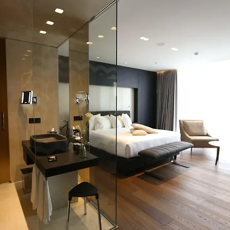 Maritim Plaza Hotel 5*