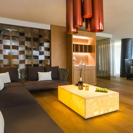 Maritim Plaza فندق تيرانا