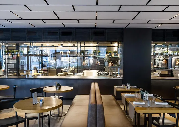 Maritim Plaza Hotel 5*