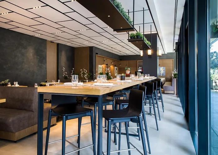 Maritim Plaza מלון 5*