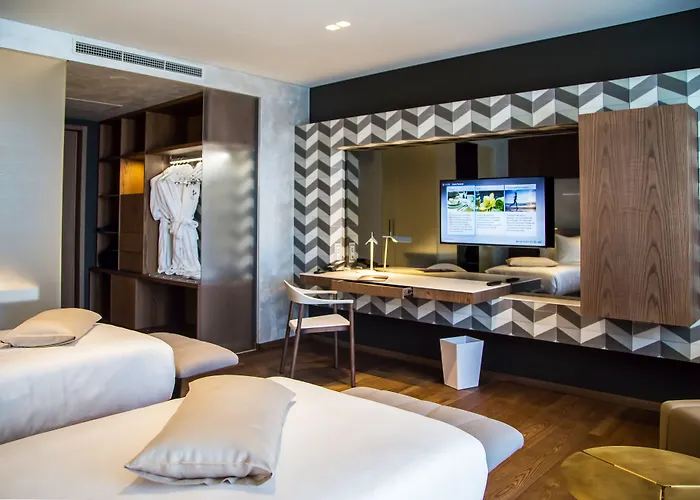 Maritim Plaza Hotel Tirana