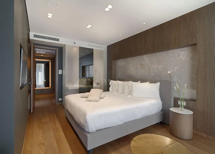 Hotel Maritim Plaza Tirana