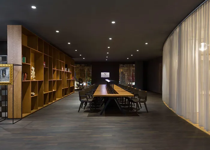 Hotel Maritim Plaza Tirana