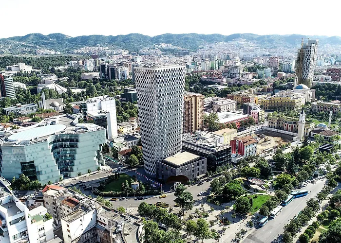 Maritim Plaza טיראנה